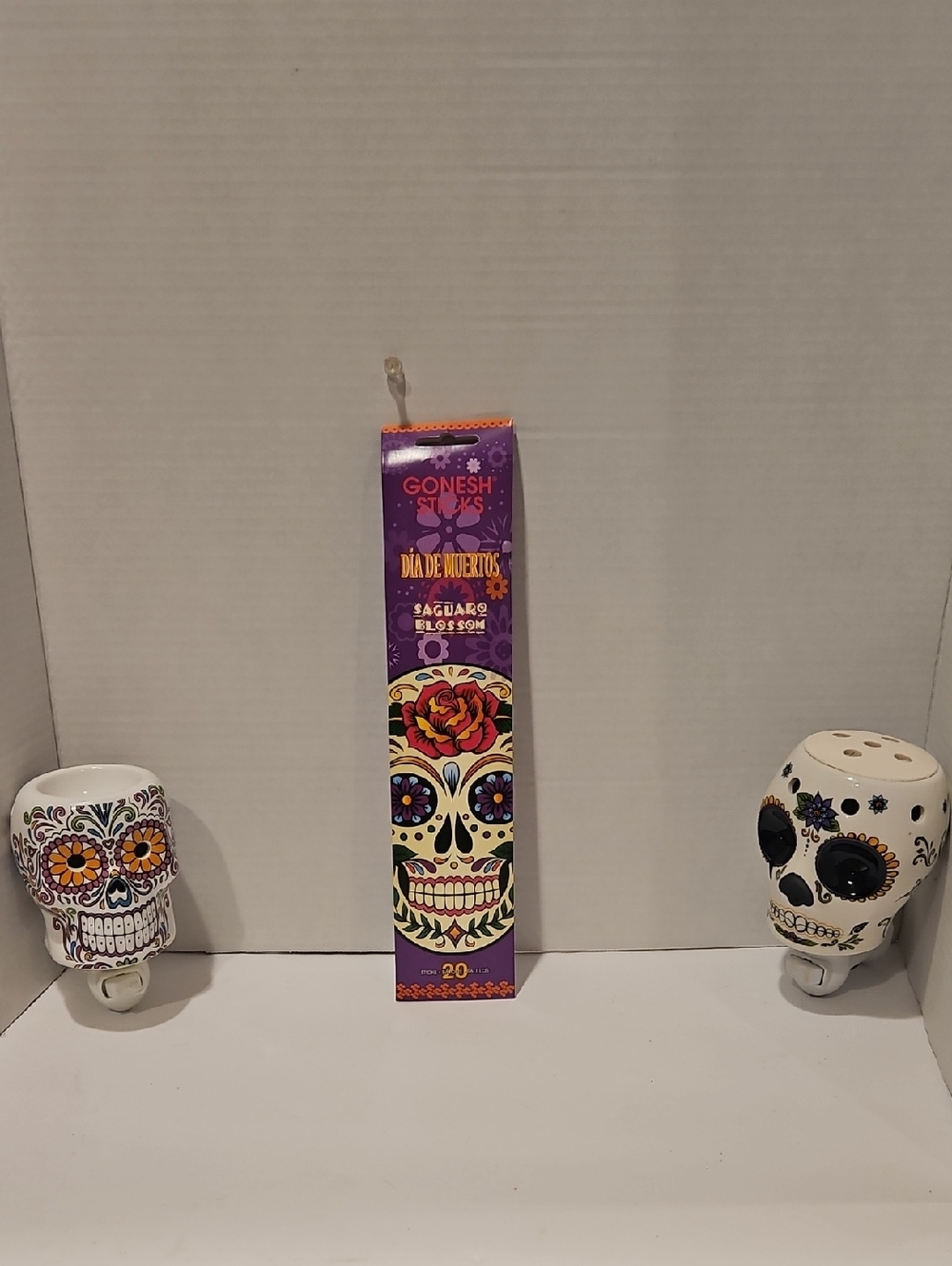 Dia de Muertos Saguaro Set- Blossoms Incense Sticks & 2 LightPlug In Wax Warmers
